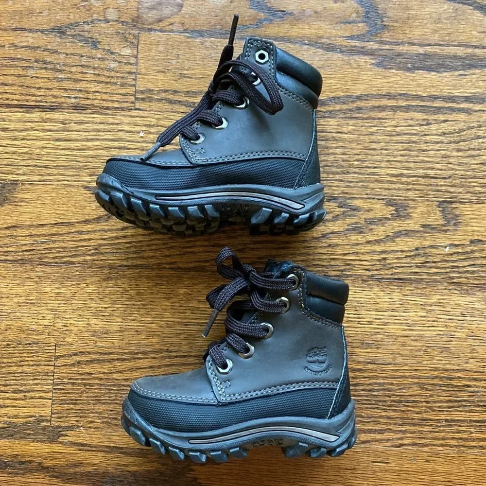 🎉HOST PICK Timberland Infant 5 Premium Leather Boots Mid Waterproof Black Grip